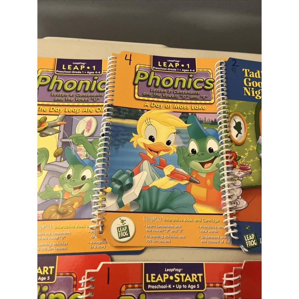 Lot of 9 Leap Frog Leap Pad Leap Start Learning Books ONLY‎ Phonics Reading